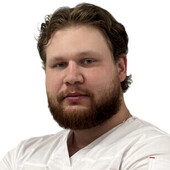 Гвоздь Егор Михайлович — кардиохирург, сосудистый хирург