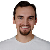 Хорольский Артём Сергеевич — стоматолог, стоматолог-терапевт