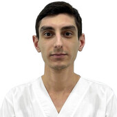 Шукюров Анар Назимович — стоматолог-терапевт, стоматолог