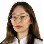 Карнаева Кристина Расуловна — окулист (офтальмолог)