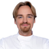 Рамзин Кирилл Ильич — массажист