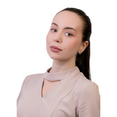 Степаненко Элина Александровна — косметолог, дерматовенеролог