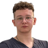 Романов Владислав Сергеевич — массажист