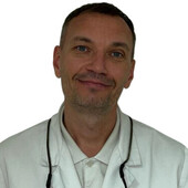 Молотов Дмитрий Юрьевич — челюстно-лицевой хирург, стоматолог-ортопед