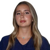 Аксенова Вероника Сергеевна — стоматолог-ортодонт, стоматолог