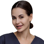 Полякова Александра Денисовна — стоматолог, стоматолог-ортодонт