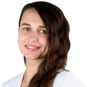 Новикова Алина Юрьевна — стоматолог, гигиенист стоматологический