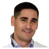 Леонов Евгений Владимирович — инфекционист