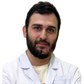 Рустамов Арслан Нажмутдинович — травматолог-ортопед