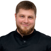 Салманов Магомед Салманович — стоматолог, стоматолог-терапевт