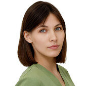 Комарова (Седых) Анастасия Владимировна — стоматолог