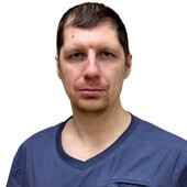 Аксенов Евгений Юрьевич — вертебролог, хирург