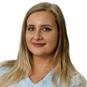 Попова Юлия Александровна — стоматолог