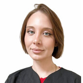 Пирогова Анна Альбертовна — окулист (офтальмолог)