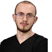 Рыбалко Иван Андреевич — стоматолог