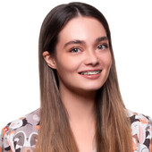 Пономарева Анастасия Вячеславовна — стоматолог, гигиенист стоматологический