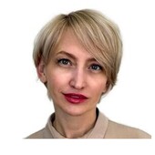 Шумских Елена Николаевна — косметолог