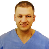 Бездетко Георгий Игоревич — стоматолог-имплантолог, стоматолог