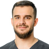 Алиев Руслан Романович — уролог