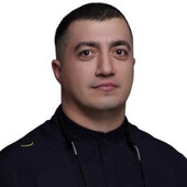 Курбанов Арсен Алилович — стоматолог-терапевт, стоматолог