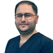 Ибрахим Мохамадович Ибрахим — стоматолог, стоматолог-ортодонт