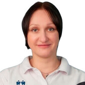 Перевалова Анна Валерьевна — стоматолог