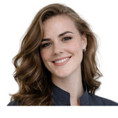 Малахова Анастасия Александровна — стоматолог