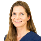 Красильникова Екатерина Николаевна — ЛОР (отоларинголог), фониатр