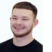 Бушуев Артем Николаевич — стоматолог