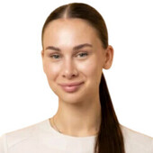 Фадеева Полина Александровна — врач ЛФК, реабилитолог