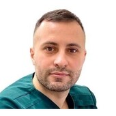 Сулейманов Заур Новрузович — стоматолог, стоматолог-хирург