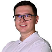 Ситников Артём Юрьевич — стоматолог, стоматолог-хирург