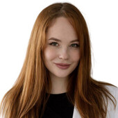 Попова Ульяна Андреевна — окулист (офтальмолог)