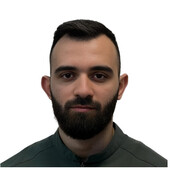 Ишханов Арсен Робертович — стоматолог-хирург, стоматолог