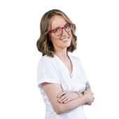 Кобыльченко Анна Александровна — массажист