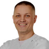 Максименко Денис Сергеевич — стоматолог