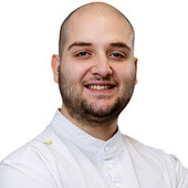Пипия Давид Владимирович — стоматолог