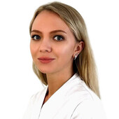 Усова Яна Валерьевна — стоматолог, стоматолог-пародонтолог