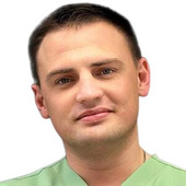 Максимов Дмитрий Владимирович — хирург