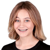 Исакова Екатерина Романовна — стоматолог