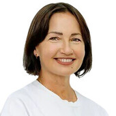 Евланинкова Карина Олеговна — стоматолог, стоматолог-хирург