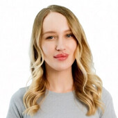 Никитенко Екатерина Андреевна — дерматовенеролог, косметолог