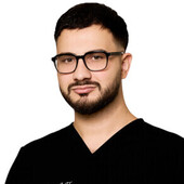 Каграманян Арсен Павлович — стоматолог