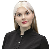 Титова Арина Александровна — стоматолог