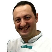 Егутия Андрей Вахтангович — стоматолог-ортопед, стоматолог