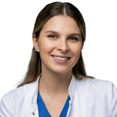 Кадошникова Полина Викторовна — стоматолог