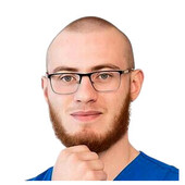 Билець Максим Викторович — стоматолог, стоматолог-хирург