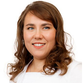 Крапоткина Ирина Андреевна — стоматолог, стоматолог-пародонтолог