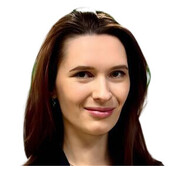 Мешкова Полина Николаевна — стоматолог, стоматолог-ортодонт