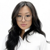 Кон Лияна Андреевна — стоматолог, стоматолог-ортодонт